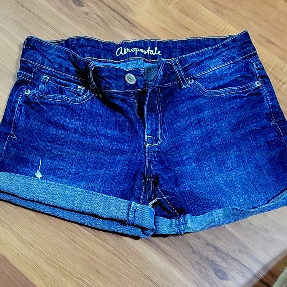 2/$20 Aero boyfriend shorts size 2